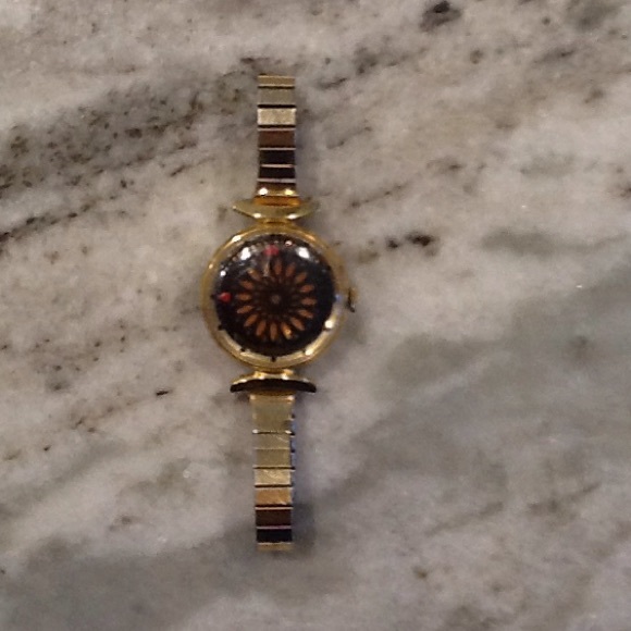 Borel Watch - Picture 1 of 2